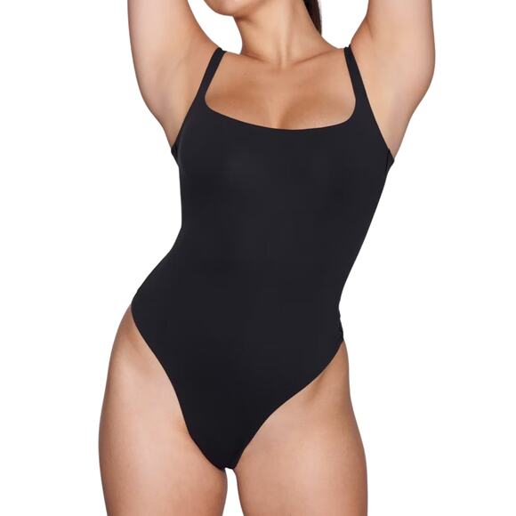 NWT SKIMS Fits Everybody Square Neck Bodysuit - Onyx | Size XS - Picture 1 of 3